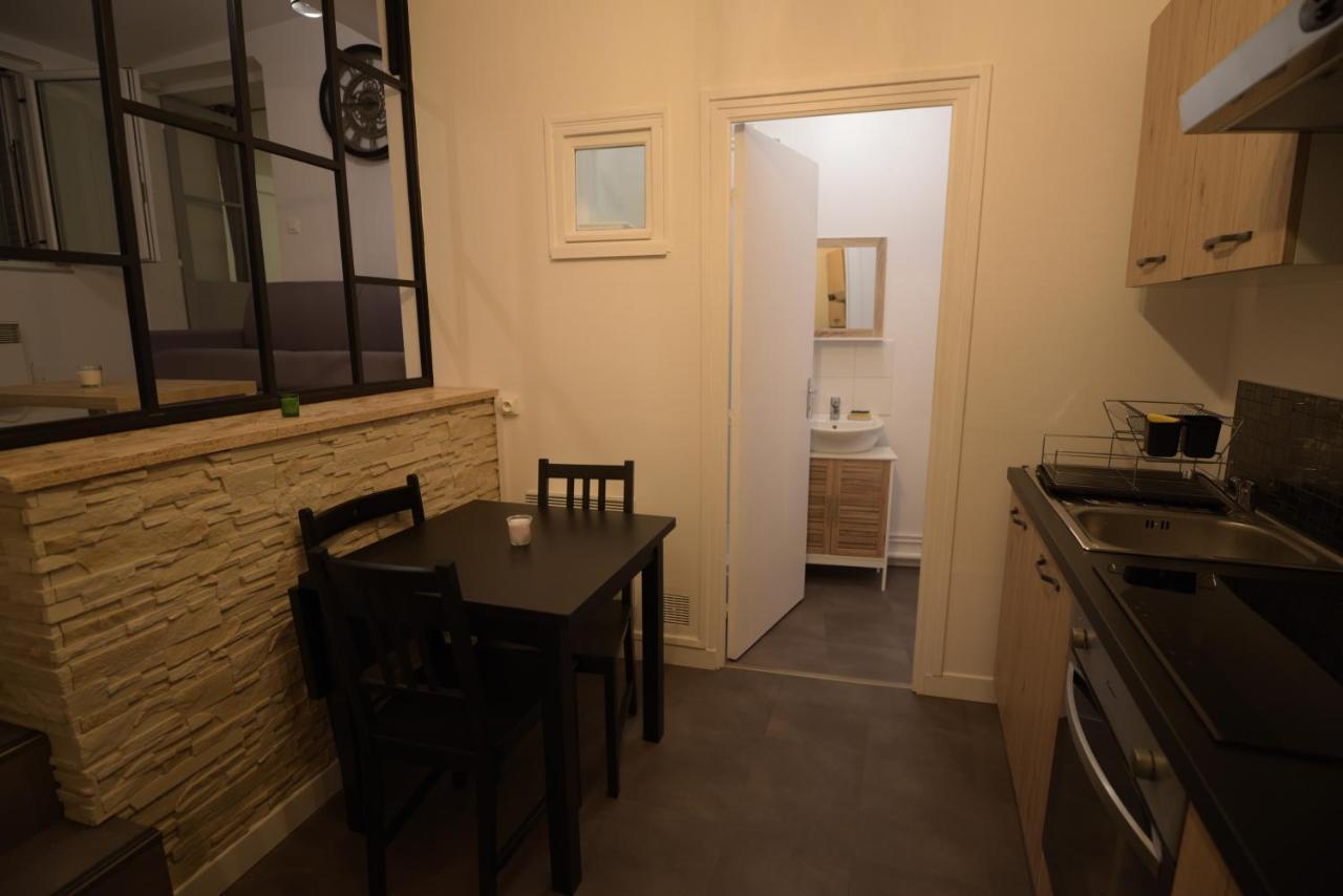 Cosy Appartement Hyper Centre Ville Avec Cour + Patio Auxerre Esterno foto